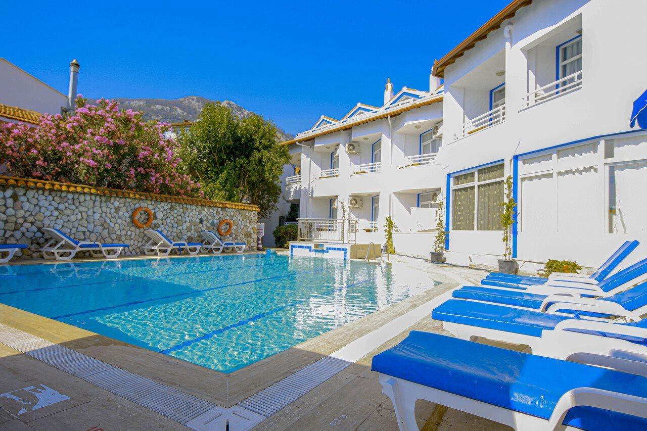Zeybek Hotel Turunç Esterno foto
