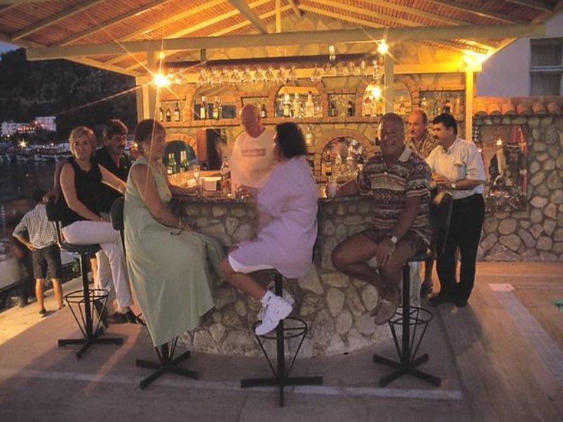 Zeybek Hotel Turunç Esterno foto