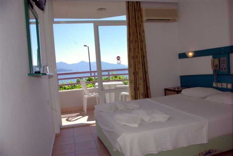 Zeybek Hotel Turunç Esterno foto