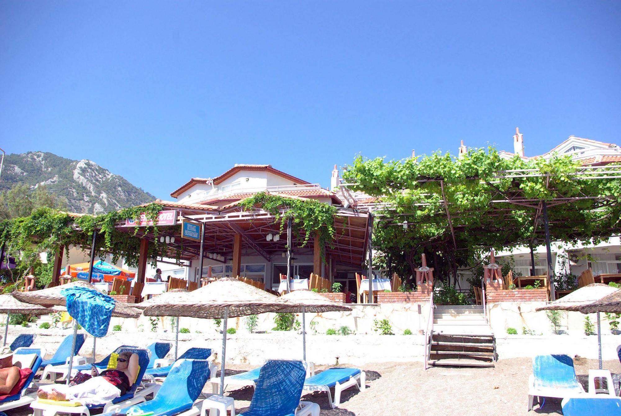 Zeybek Hotel Turunç Esterno foto