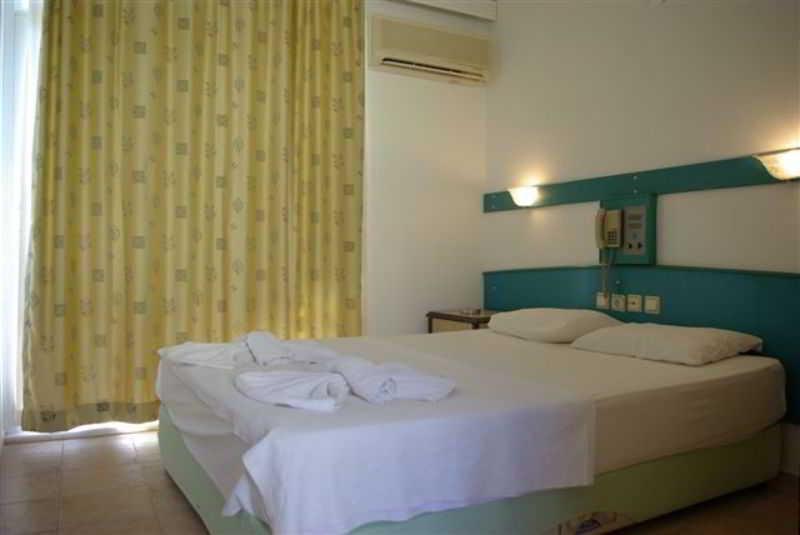Zeybek Hotel Turunç Esterno foto